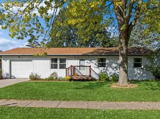 2259 Bancroft Dr, Iowa City, IA 52240