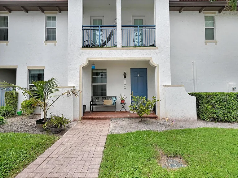 11940 SW 25th Ct #2 — Photo 35