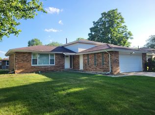 6037 Spring Ln, Matteson, IL 60443