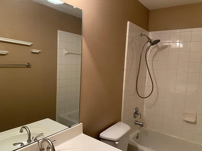 1709 Copper Leaf Dr — Photo 8