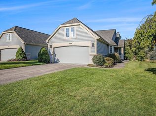 7682 Greenbrier Dr NE, Rockford, MI 49341