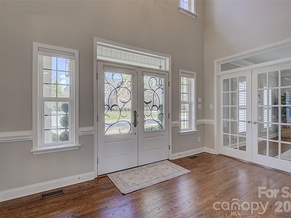 4th image of 16915 Turtle Point Rd