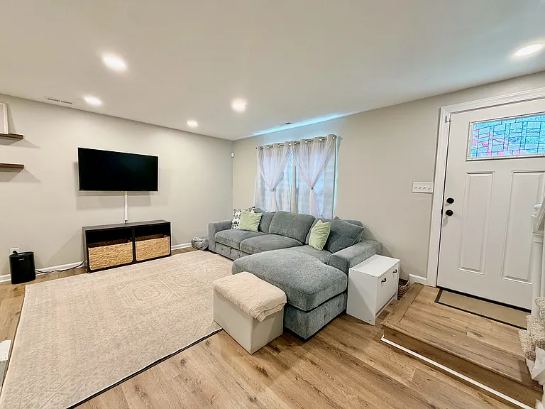 326 Harrier St — Photo 12
