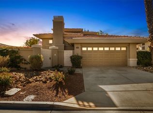 541 Red Arrow Trl, Palm Desert, CA 92211
