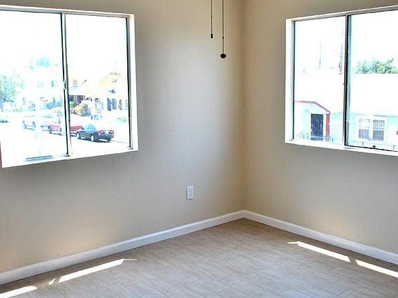 4th image of 1398 W 30th St