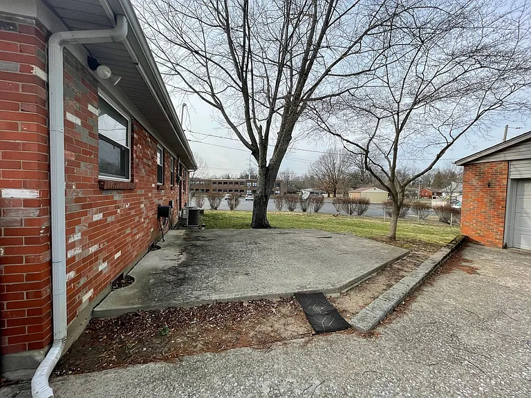 305 Harvard Dr — Photo 19