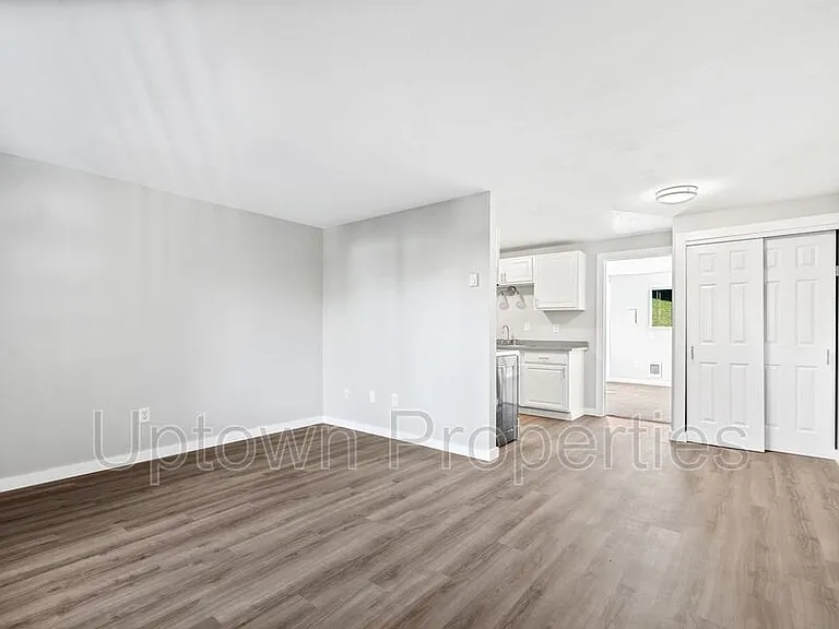 6834 N Richmond Ave — Photo 6