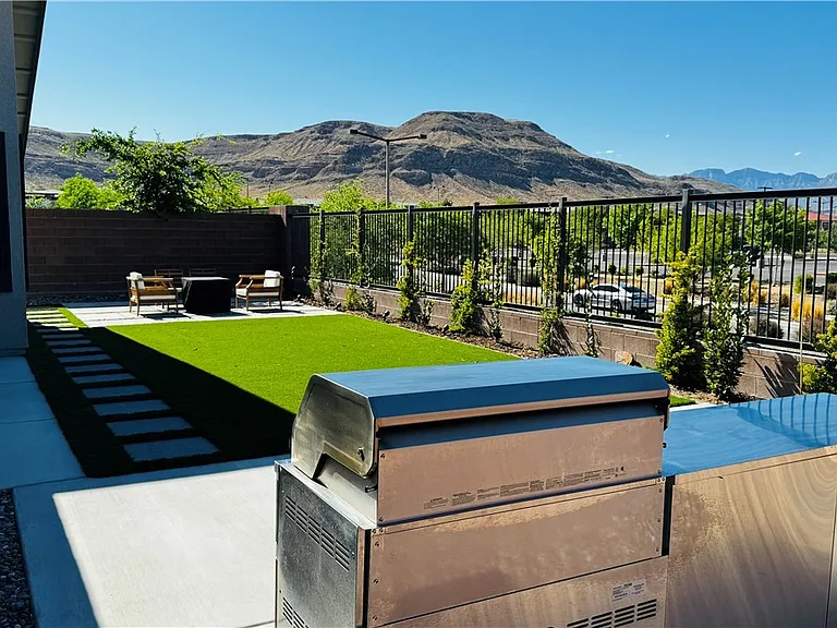 9836 Starlight Ridge Ave — Photo 46