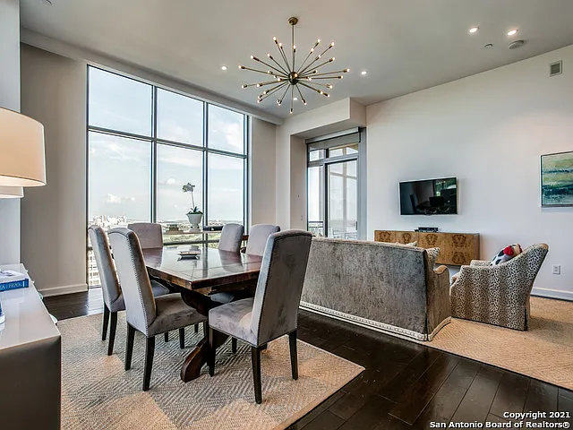 4242 Broadway St #1804 — Photo 6