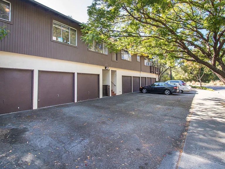 500 Palo Alto-#A - #H — Photo 2