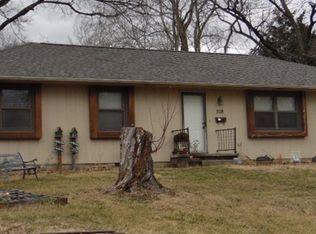 518 S West St, Nevada, MO 64772