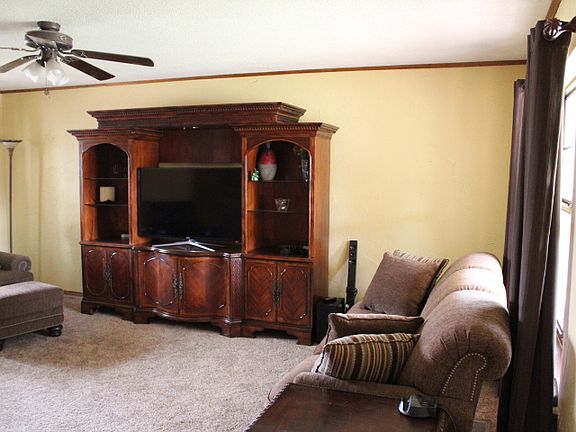 5th image of 1021 W East Ave