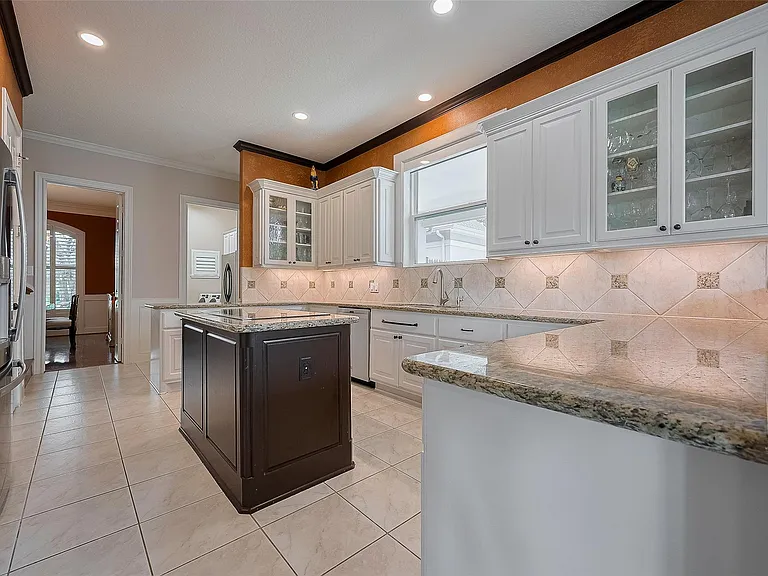 11826 Legend Manor Dr — Photo 13
