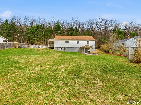 5th image of 631 Taylor Road