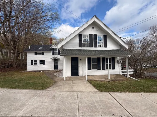 25 Pleasant St, Athol, MA 01331