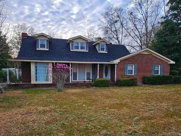 513 Lexington Ave, Kingstree, SC 29556