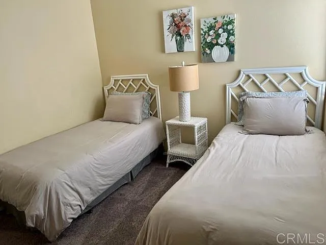 916 Caminito Estrada #B — Photo 12