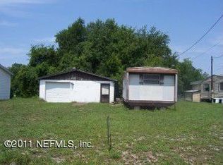 13074 Duval Lake Rd, Jacksonville, FL 32218