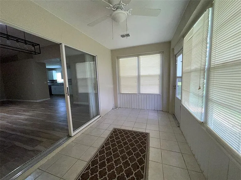2222 Mayfield Palms Ln #322 — Photo 6
