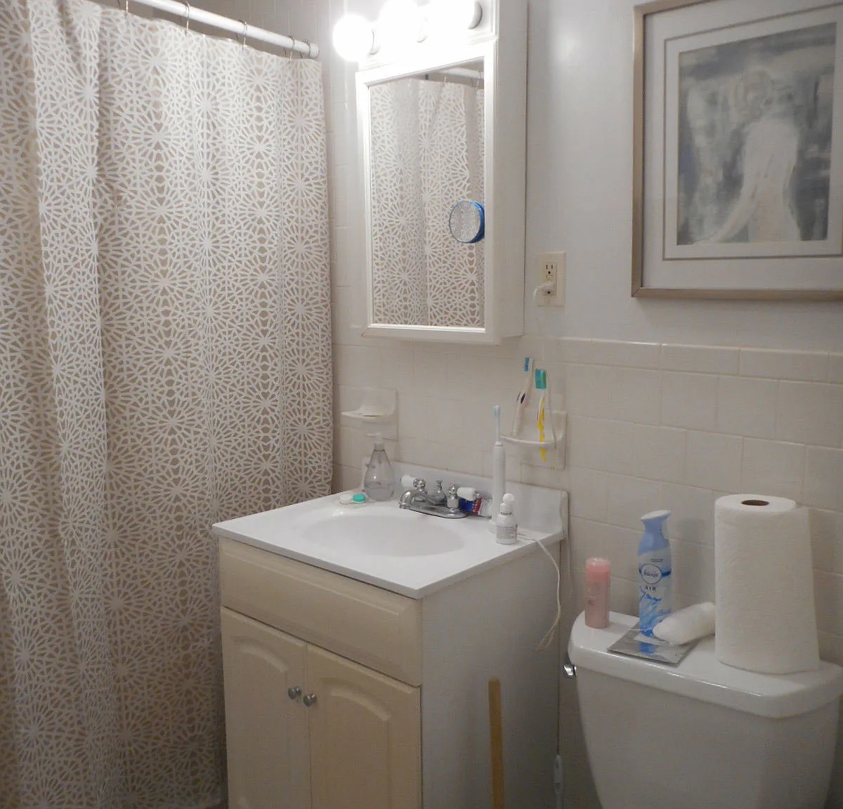 4 bed, 1.5 bath, 9999 sqft, $1,325 — Photo 3