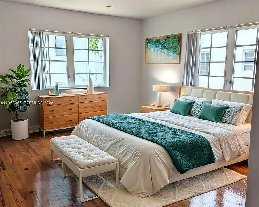 1932 Michigan Ave #5