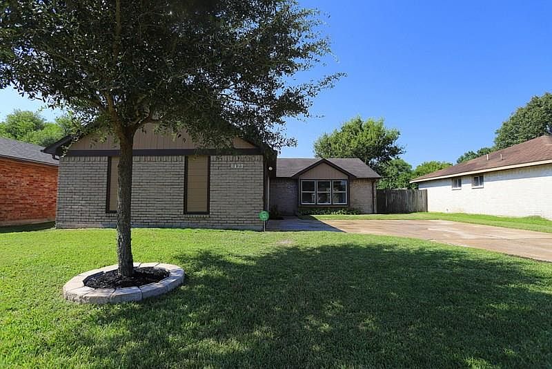 1st image of 8423 S Meadow Bird Cir