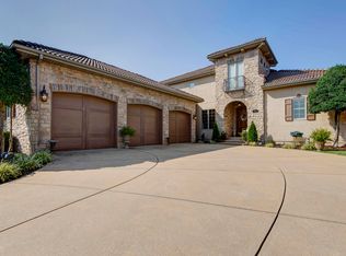 3811 E Knollwood Dr, Ozark, MO 65721