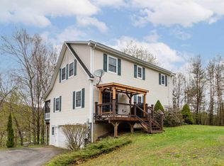 71 Edge Dr, Waterbury, VT 05676