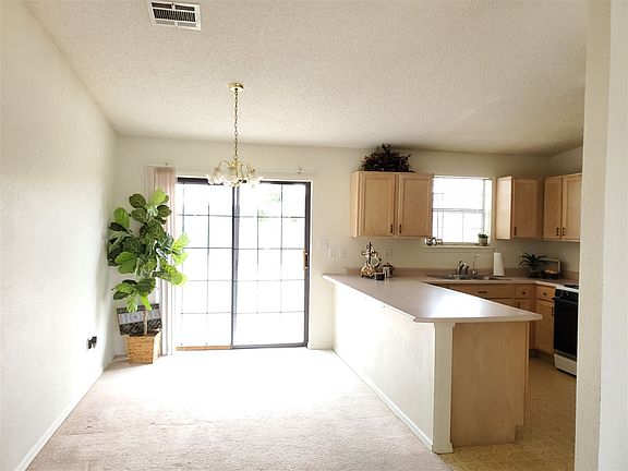 2nd image of 908 Santa Cruz Dr