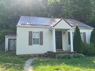 701 Monroe Ave, Pulaski, VA 24301