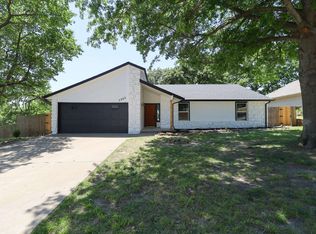 2806 W 70th St, Tulsa, OK 74132