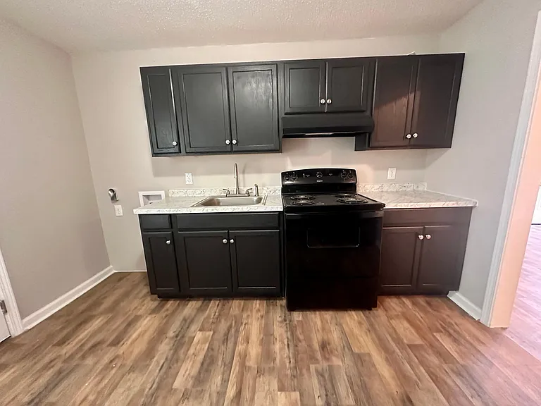 3429 Gardner St #B — Photo 3