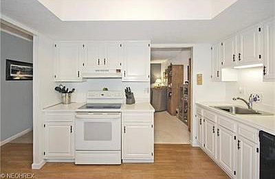 4th image of 8891 Holly Ln #30
