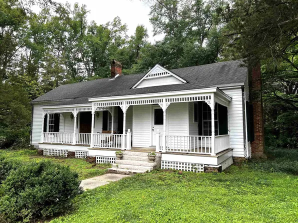 320 4th St, La Grange, TN 38046