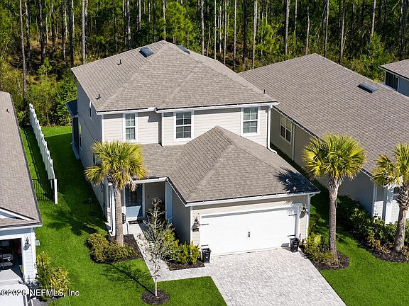 3rd image of 243 GREENWAY Lane