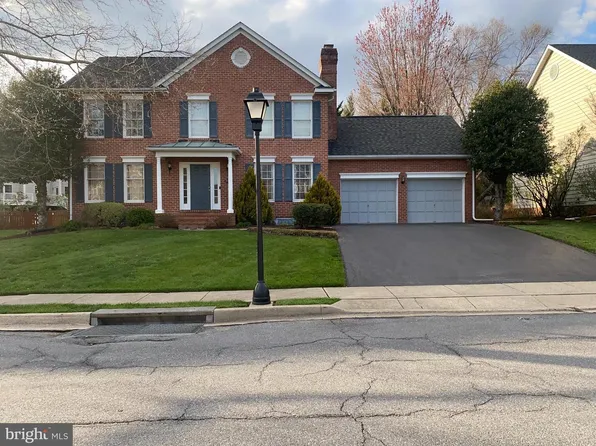 2405 Noble Manor Ln, Frederick, MD 21702