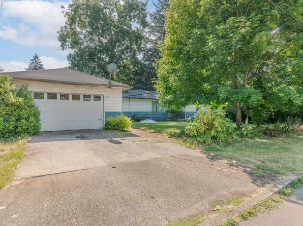 2204 SE 110th Ave, Portland, OR 97216
