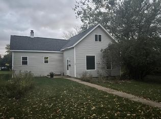 364 S Avon Ave, Phillips, WI 54555