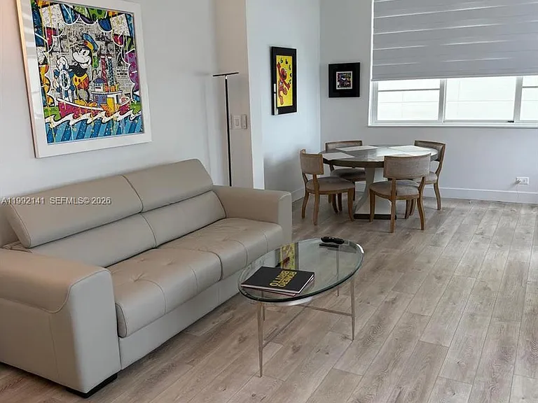 5005 Collins Ave #1525 — Photo 7