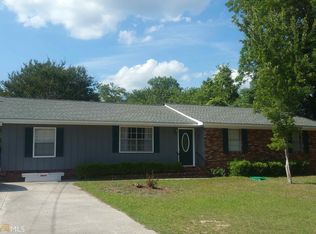 1401 Camellia Dr, Dublin, GA 31021