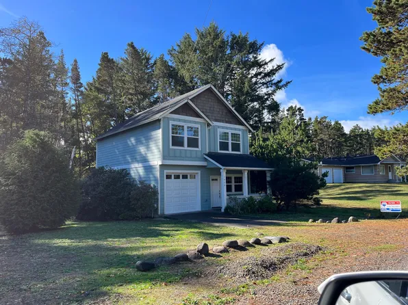 1400 232nd Ln, Ocean Park, WA 98640