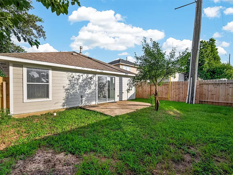 7231 River Pines Dr — Photo 35
