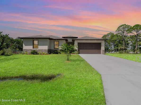 210 Sarah Rd SW, Palm Bay, FL 32908