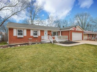 33 Chatham Pl, Montgomery, IL 60538