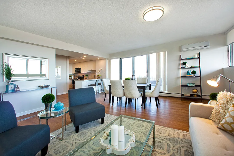 Market Street Apartments — Photo 4