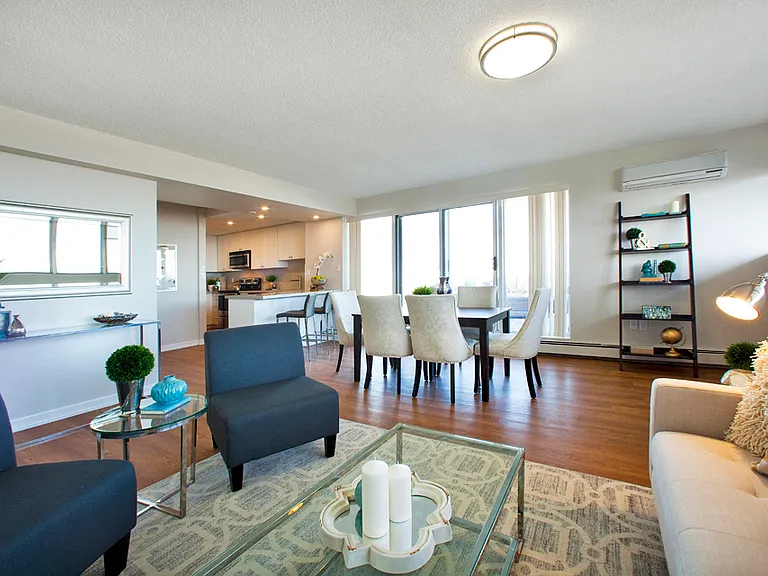 111 Market St — Photo 4