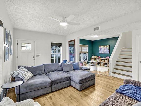 5th image of 534 Leawood CIR