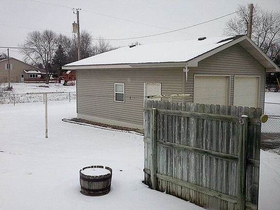3rd image of 4312 Lariat Ln