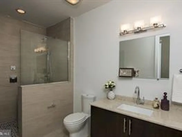 317 Dupont Manayunk Hls — Photo 5