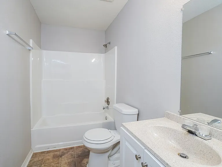 15154 Elstree Dr — Photo 15